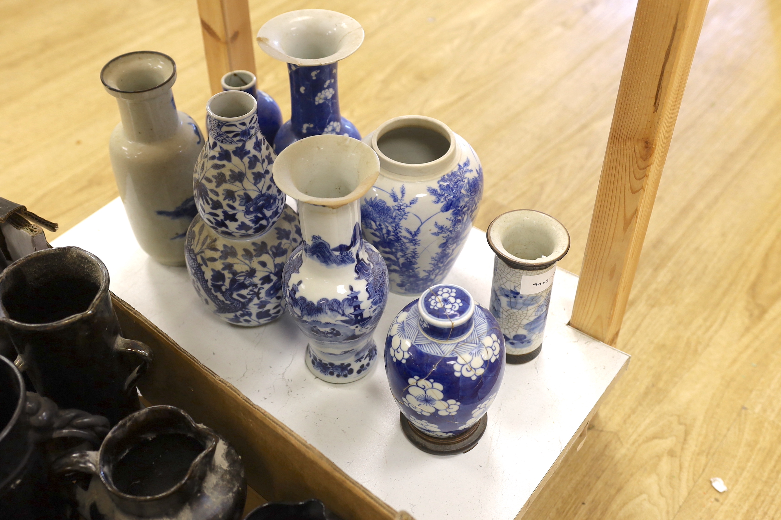 Eight assorted Chinese blue and white vases, double gourd dragon vase 26cm high (with faults)